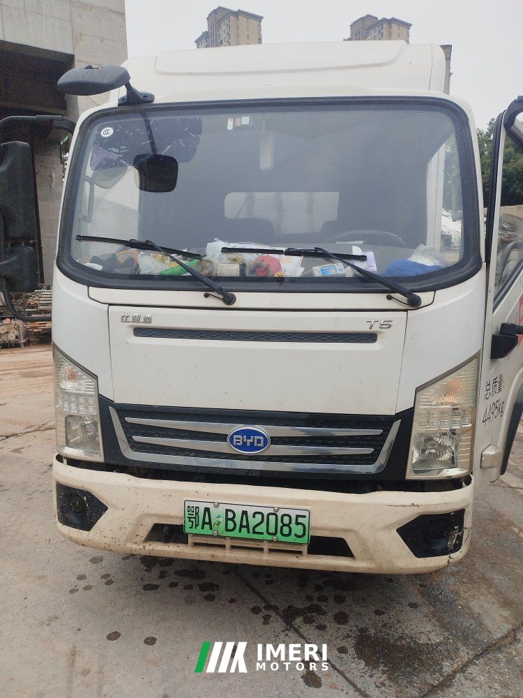 2021 BYD T3