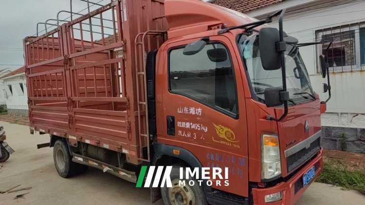 2018 SINOTRUK HOWO Light Duty Truck Royal Faction 160 hp 4X2 4.15 m