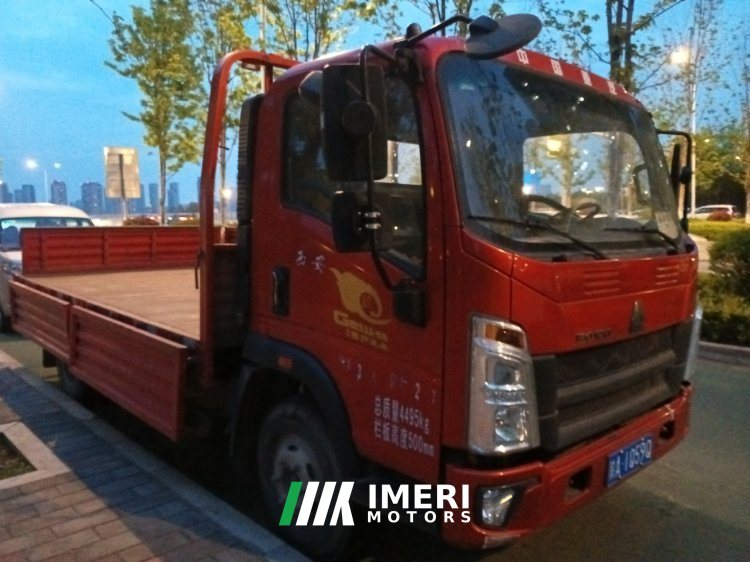 2019 SINOTRUK HOWO Light Duty Truck Commander 148 hp 4X2 42 m
