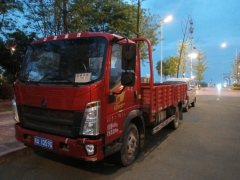 SINOTRUK HOWO Light Duty Truck Commander 148 hp 4X2 42 m - фото 3