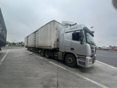 Foton Auman GTL 510 hp 6X4 - фото 3