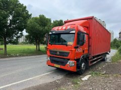 Sinotruk HOWO TX7 270 hp 4X2 9.52 m - фото 3