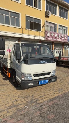 JMC 116 hp 4X2 3.7 m - фото 2
