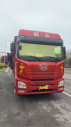 FAW Jiefang JH6 320 hp 4X2 6.75 m - фото 2
