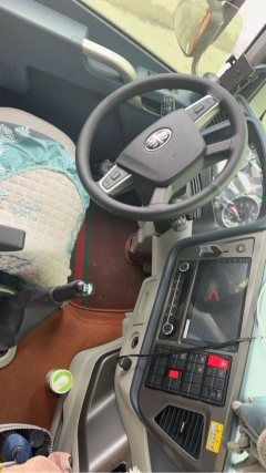 FAW Jiefang JH6 320 hp 4X2 6.75 m - фото 3