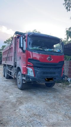 Dongfeng Liuzhou Chenglong H7 520 hp 6X4 6.3 m - фото 1