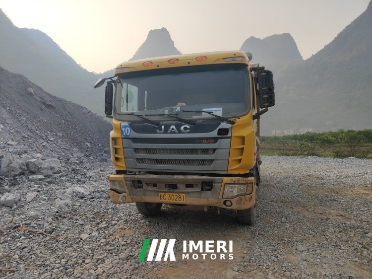 2019 JAC Gallop K3 350 hp 6X4 5.6 m