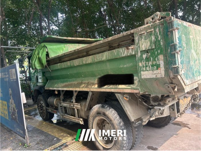 Sinotruk 190 hp 4X2 3.94 m - грузовик из Китая