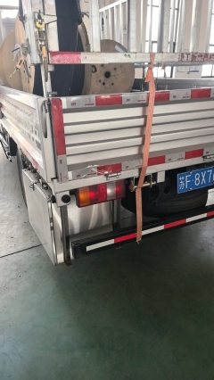 SINOTRUK HOWO Light Duty Truck Hanjiang M 145 hp 4X2 4.15 m - фото 2