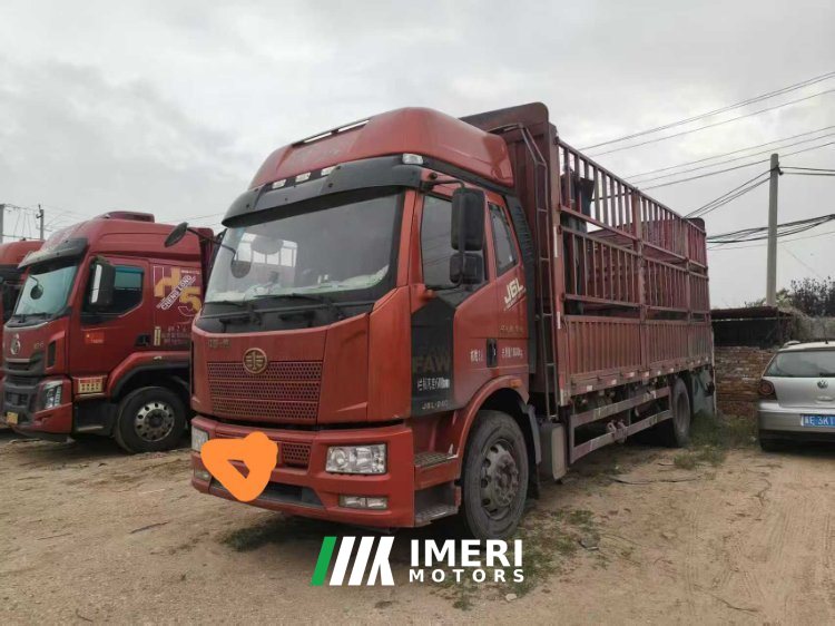 2019 FAW Jiefang J6L 240 hp 6X2 6.8 m