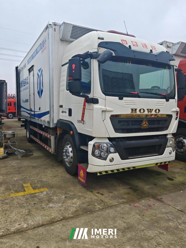 2022 Sinotruk HOWO TX7 255 hp 6.8 m