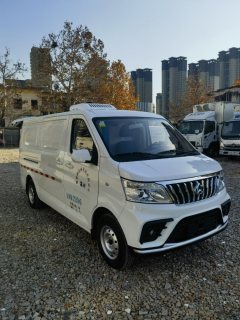 Changan M80 - фото 2
