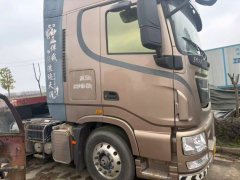 Dongfeng Celestial Flagship KX 560 hp 6X2 - фото 3