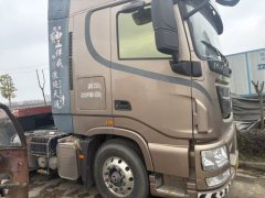 Dongfeng Celestial Flagship KX 560 hp 6X2 - фото 4