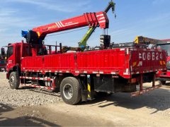 Shacman X9 200 hp 4X2 6.1 m - фото 4