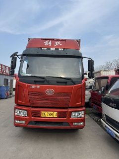 FAW Jiefang J6L 220 hp 4X2 7.7 m - фото 3