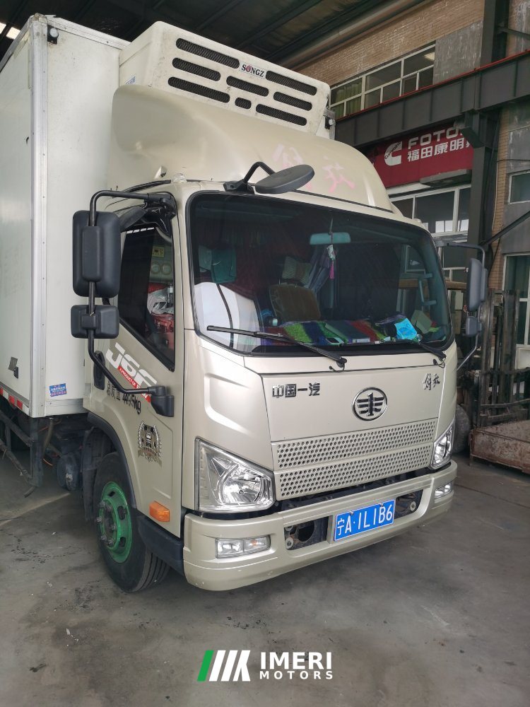 FAW Jiefang J6F 160 hp 4X2 4.2 m - грузовик из Китая
