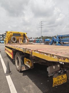 SINOTRUK HOWO Light Duty Truck Hanjiang 190 hp 6X2 8.1 m - фото 2