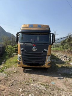 Dongfeng Liuzhou Chenglong H7 500 hp 6X4 - фото 3