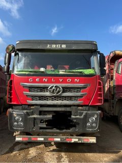 SAIC Hongyan Genlyon 520 hp 6X4 6.6 m - фото 5