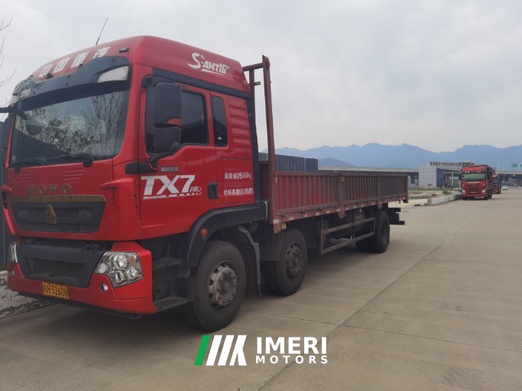 Sinotruk HOWO TX7 350 hp 6X2 7.8 m - грузовик из Китая