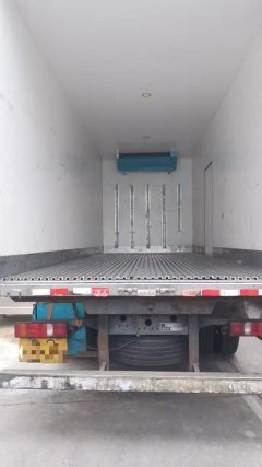 Sinotruk HOWO TS5 220 hp 4X2 6.8 m - фото 3