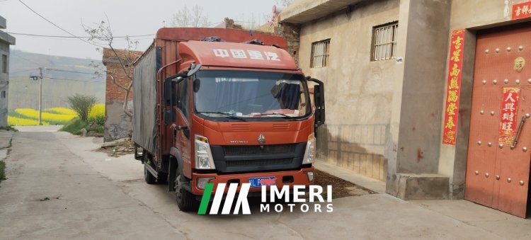 2021 SINOTRUK HOWO Light Duty Truck Royal Faction 160 hp 4X2 4.2 m