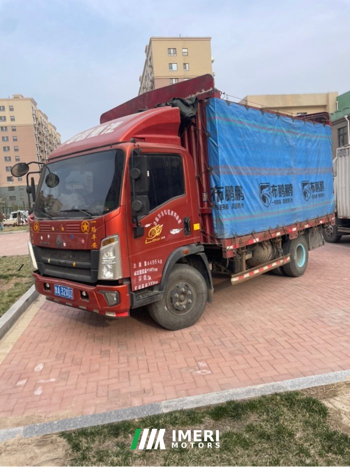 SINOTRUK HOWO Light Duty Truck Hanjiang 170 hp 4X2 4.2 m - грузовик из Китая