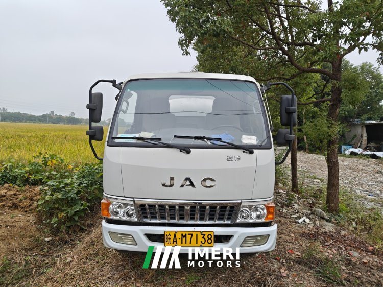 JAC X7 - грузовик из Китая