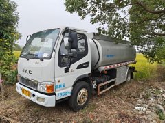 JAC X7 - фото 2