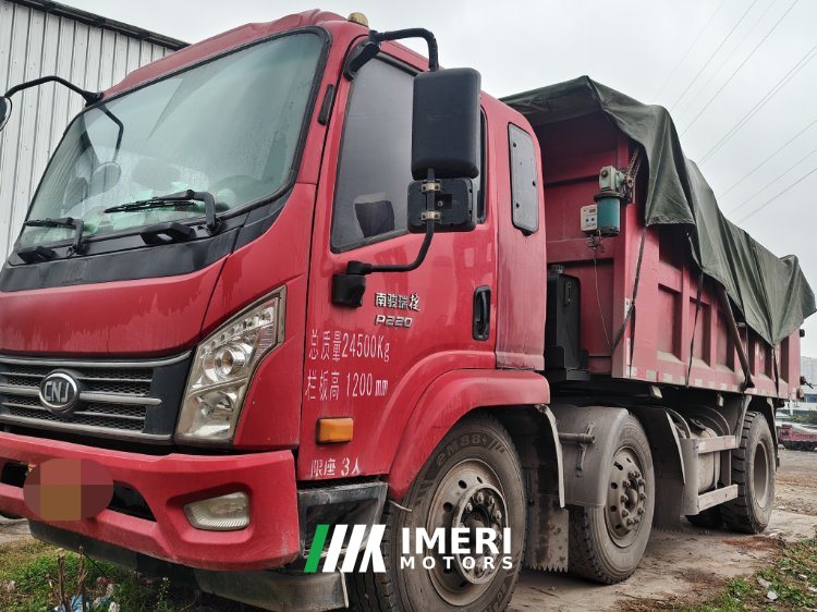 Nanjun D50 230 hp 6X2 4.1 m - грузовик из Китая