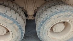 Sinotruk HOWO TX7 340 hp 8X4 - фото 3