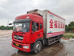 Dongfeng Duolika D9 220 hp 4X2 6.8 m - фото 1