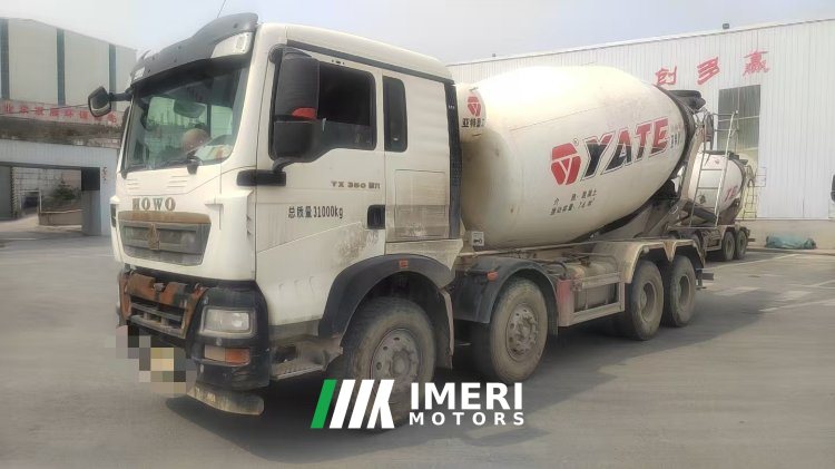 Sinotruk HOWO TX7 350 hp 8X4 - грузовик из Китая