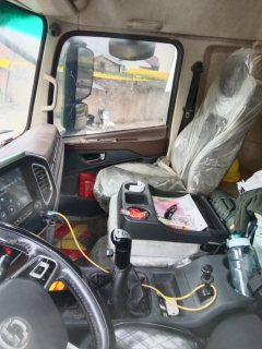 Shacman 6 270 hp 8X4 6.8 m - фото 11