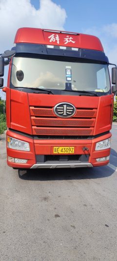 FAW Jiefang J6P 460 hp 4X2 - фото 1