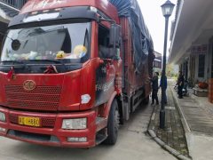 FAW Jiefang J6L 240 hp 4X2 68 m - фото 2