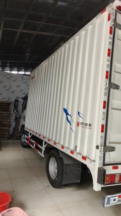 Qingling Isuzu KV100 132 hp 4X2 4.13 m - фото 3