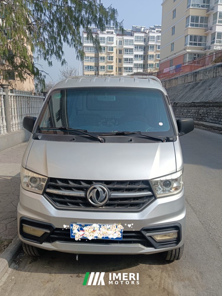 DFSK D71 122 hp 4X2 3.7 m - грузовик из Китая