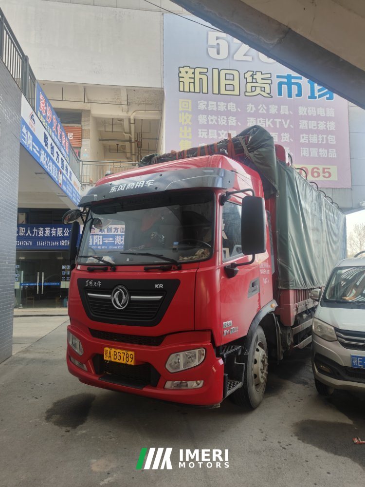 Dongfeng Tianjin KR 240 hp 4X2 6.8 m - грузовик из Китая