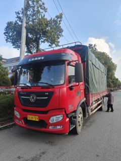 Dongfeng Tianjin KR 240 hp 4X2 6.8 m - фото 12