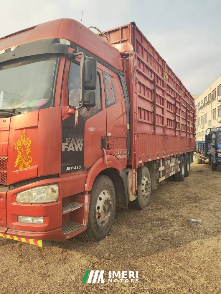 2018 FAW Jiefang J6P 420 hp 8X4