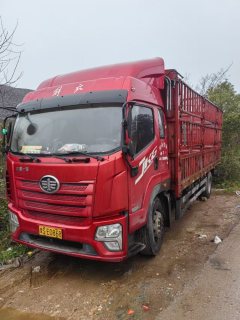 FAW Jiefang J6G 260 hp 4X2 6.75 m - фото 1