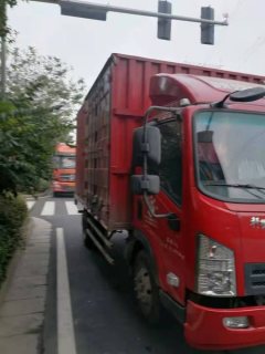Shacman X9 156 hp 4X2 4.15 m - фото 2
