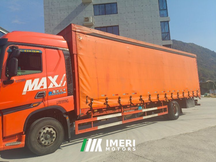 Sinotruk HOWO Max 290 hp 4X2 9.6 m - грузовик из Китая