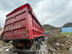 Sinotruk HOWO T7H 540 hp 6X4 - фото 3