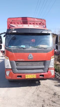 SINOTRUK HOWO Light Duty Truck G5X 220 hp 4X2 6.75 m - фото 6