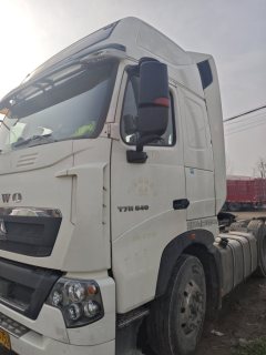 Sinotruk HOWO T7H 540 hp 6X4 - фото 2