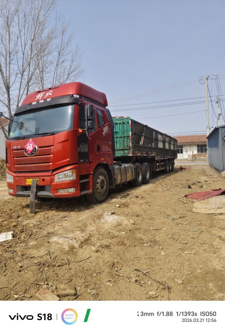 2019 FAW Jiefang J6P 420 hp 4X2