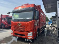 FAW Jiefang JH6 320 hp 4X2 6.75 m - фото 1